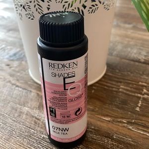 🆕 REDKEN Shades EQ 7NW Milk Tea